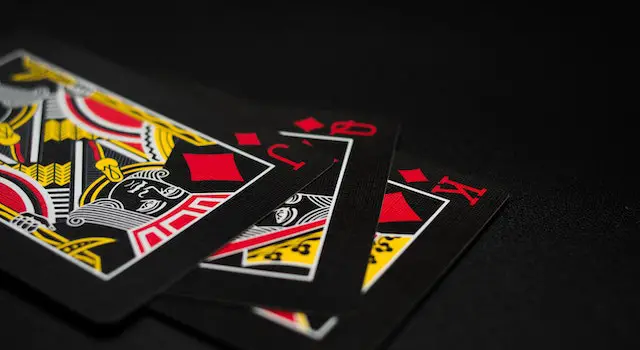 Do You Ever Split 20 On Blackjack?