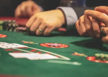 How Long Do Poker Tournaments Last?